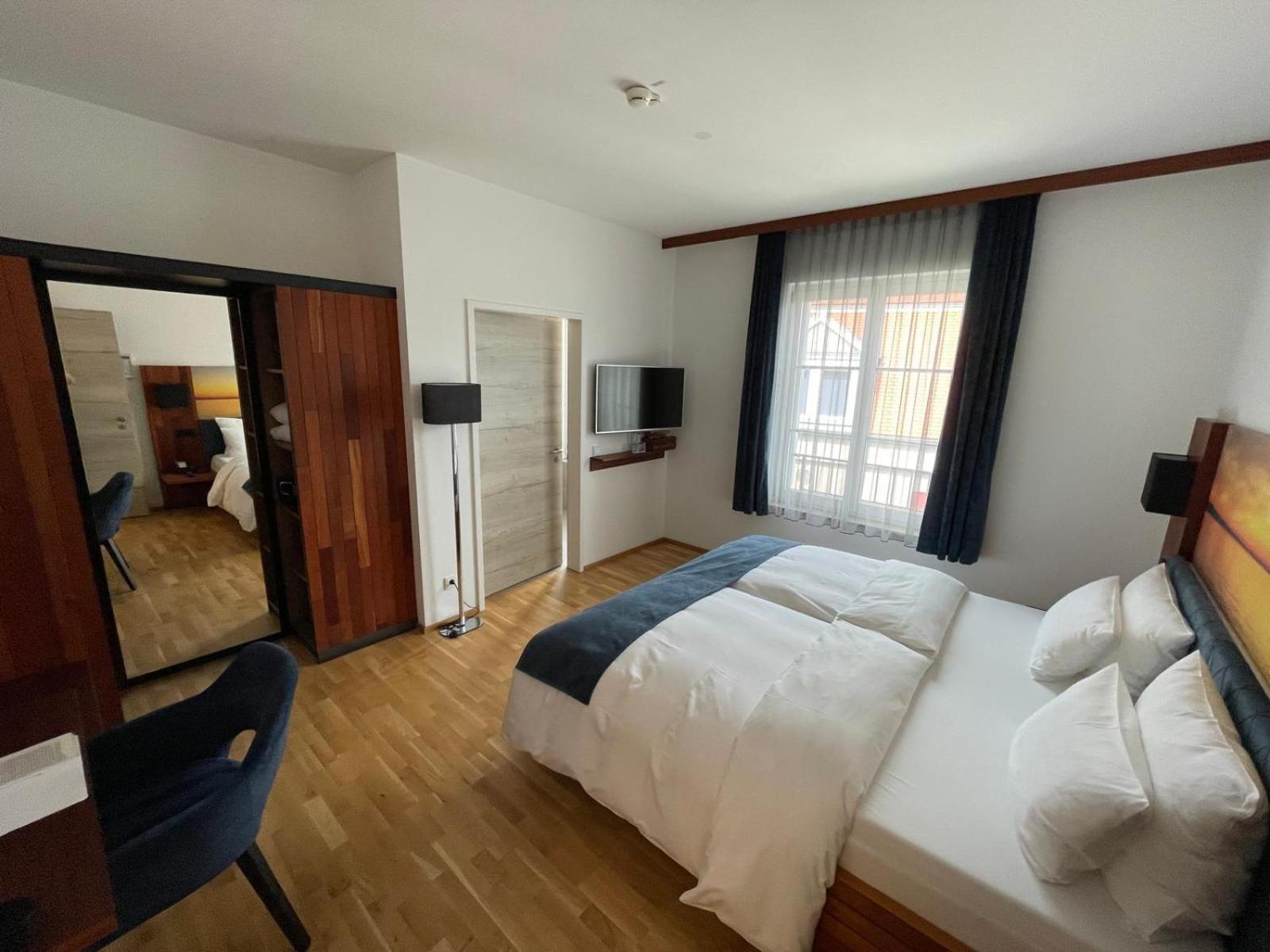 Seehotel Villa Linde Бодман-Лудвигсхафен Екстериор снимка